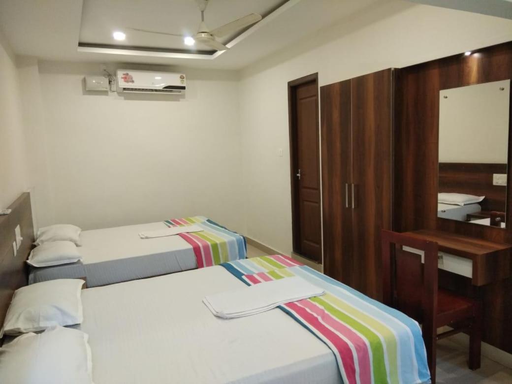Tirur Tourist Home Eksteriør billede